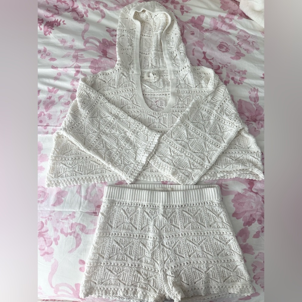 L*space bathing suit coverup set